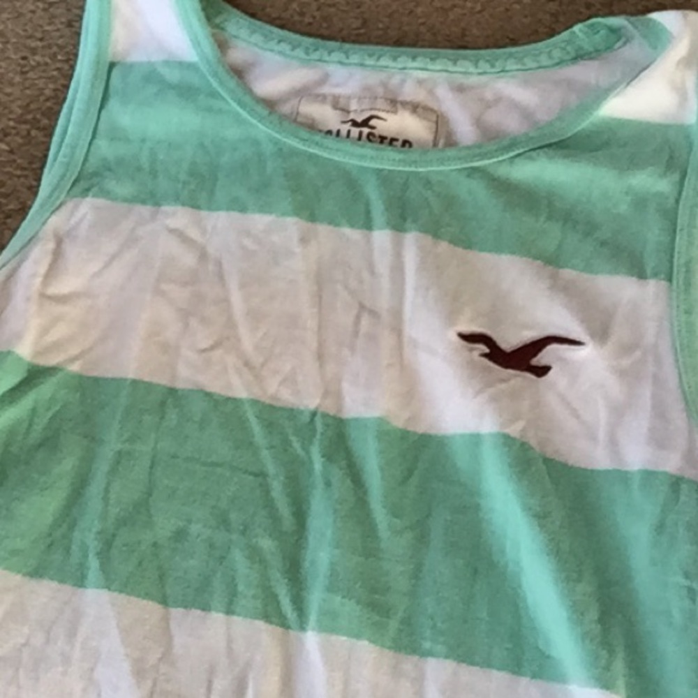 Hollister tank!